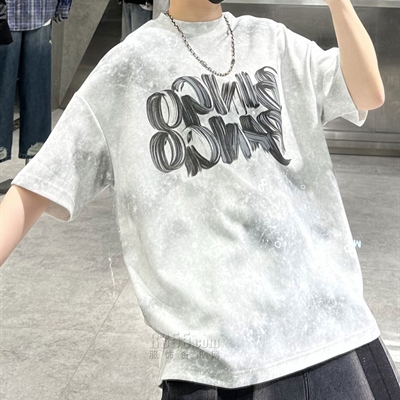 市场上装-T恤-休闲T恤