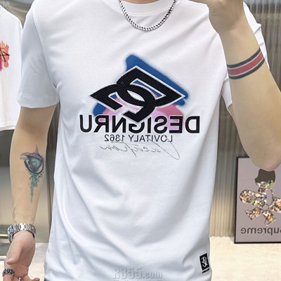 市场上装-T恤-欧货T恤