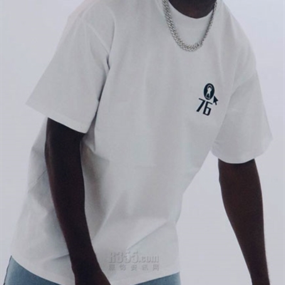 市场上装-T恤-电商T恤