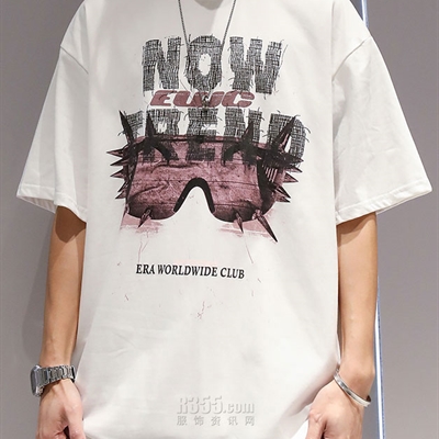 市场上装-T恤-电商T恤