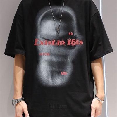 市场上装-T恤-电商T恤