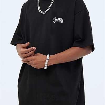 市场上装-T恤-电商T恤