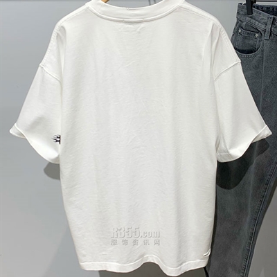 市场上装-T恤-休闲T恤
