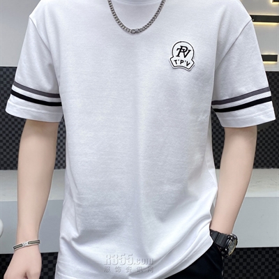 市场上装-T恤-欧货T恤