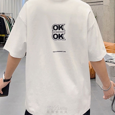 市场上装-T恤-休闲T恤