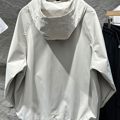 市场上装-夹克-休闲夹克