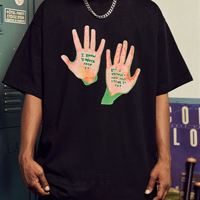 市场上装-T恤-电商T恤