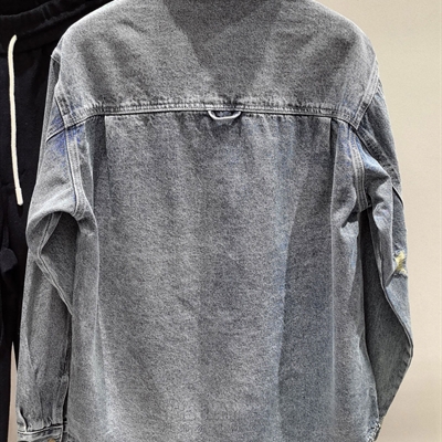 市场上装-衬衫-休闲衬衫