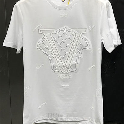 市场上装-T恤-欧货T恤