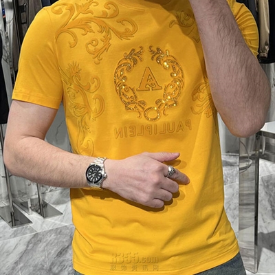 市场上装-T恤-欧货T恤