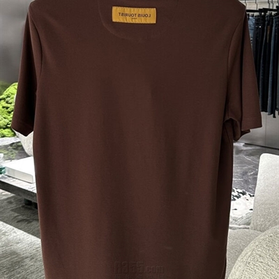 市场上装-T恤-欧货T恤