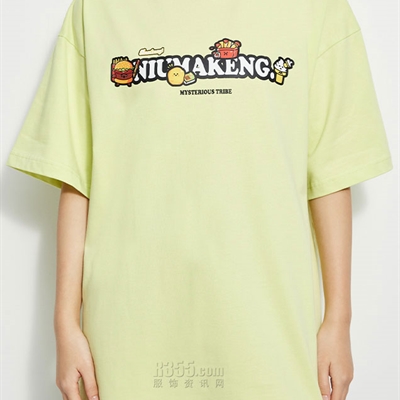 市场上装-T恤-电商T恤