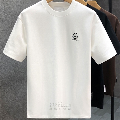 市场上装-T恤-休闲T恤