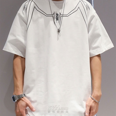 市场上装-T恤-休闲T恤