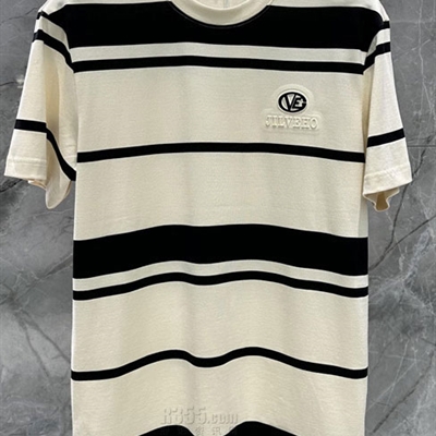 市场上装-T恤-欧货T恤