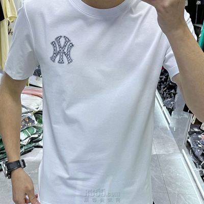 市场上装-T恤-欧货T恤