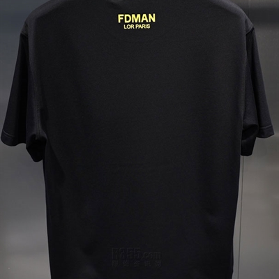 市场上装-T恤-欧货T恤