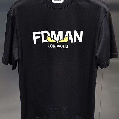 市场上装-T恤-欧货T恤