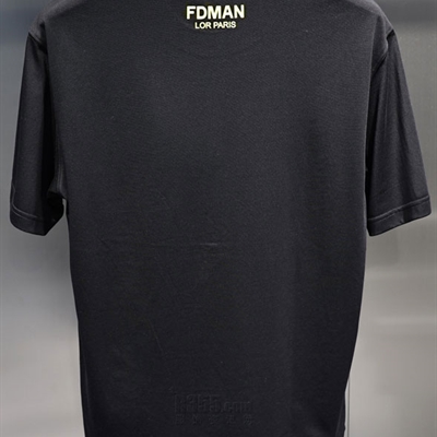 市场上装-T恤-欧货T恤