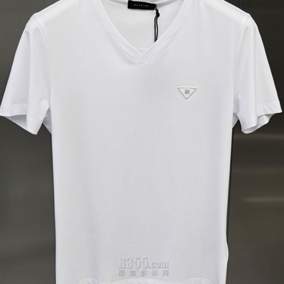 市场上装-T恤-欧货T恤