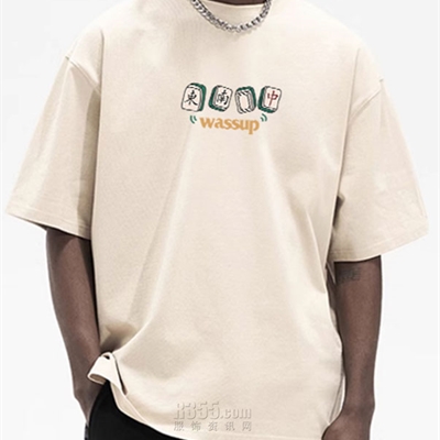 市场上装-T恤-电商T恤