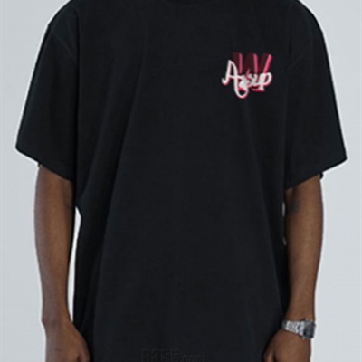 市场上装-T恤-电商T恤