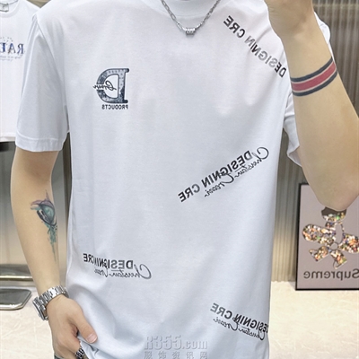 市场上装-T恤-欧货T恤