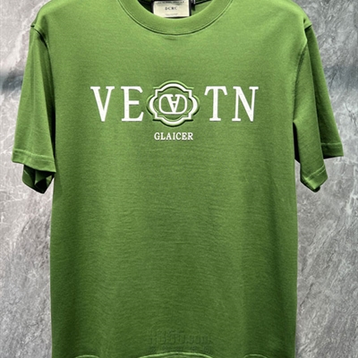 市场上装-T恤-欧货T恤