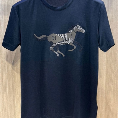 市场上装-T恤-欧货T恤