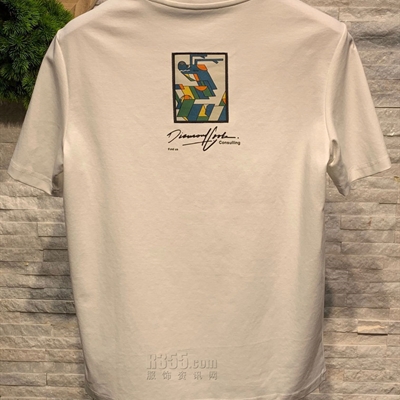 市场上装-T恤-休闲T恤