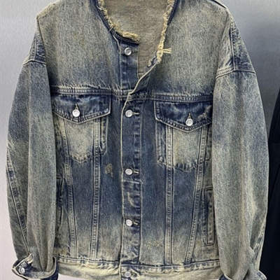 市场上装-夹克-休闲夹克