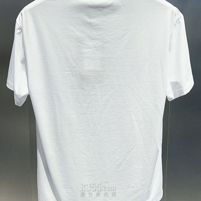 市场上装-T恤-欧货T恤