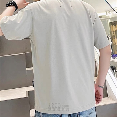 市场上装-T恤-欧货T恤