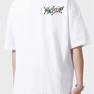 市场上装-T恤-电商T恤