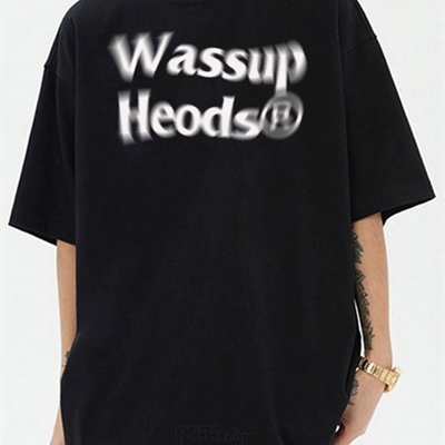 市场上装-T恤-电商T恤