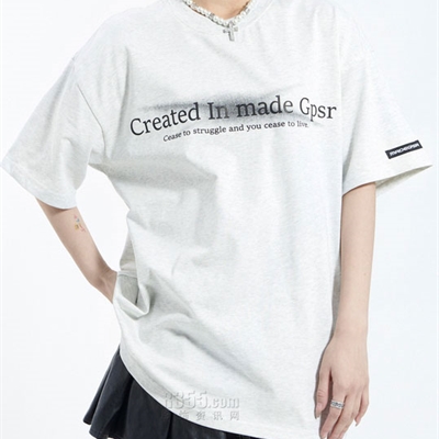 市场上装-T恤-电商T恤