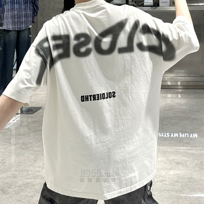 市场上装-T恤-休闲T恤