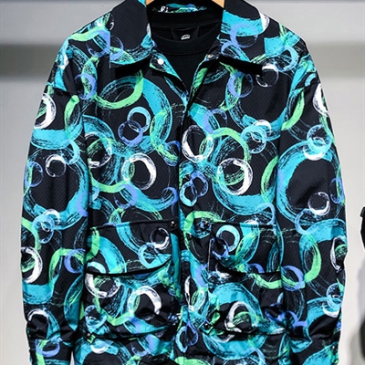 市场上装-夹克-休闲夹克