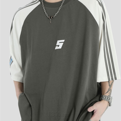 市场上装-T恤-电商T恤