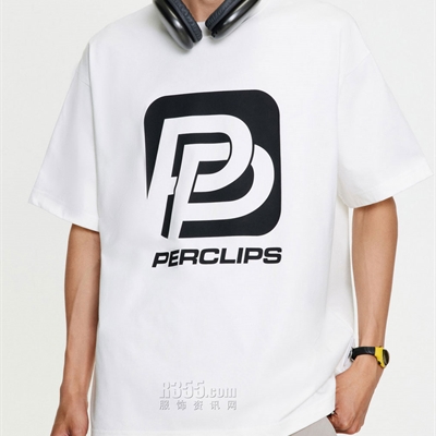 市场上装-T恤-电商T恤