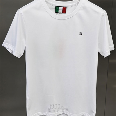 市场上装-T恤-欧货T恤