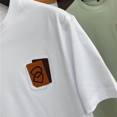 市场上装-T恤-欧货T恤