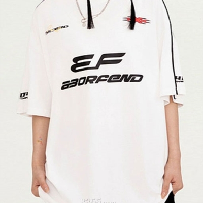 市场上装-T恤-电商T恤