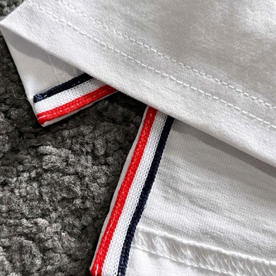 市场上装-T恤-欧货T恤