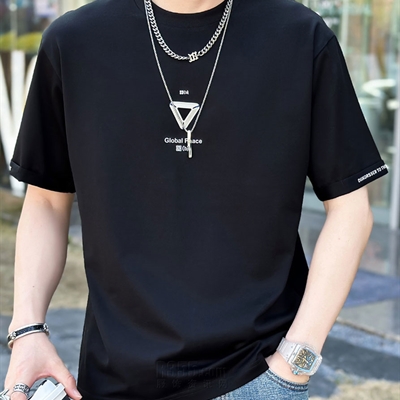 市场上装-T恤-欧货T恤