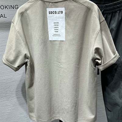 市场上装-T恤-休闲T恤