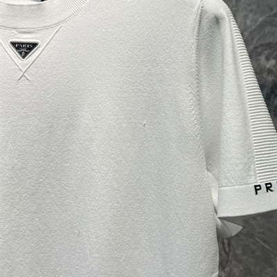 市场上装-毛衫-欧货毛衫