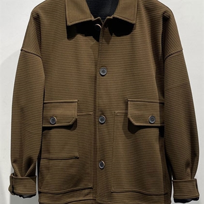 市场上装-夹克-休闲夹克