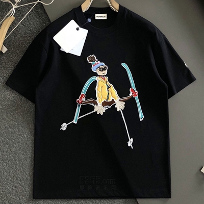 市场上装-T恤-欧货T恤