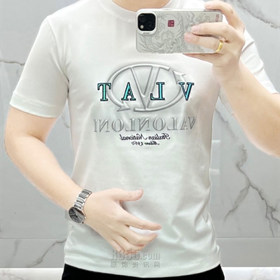 市场上装-T恤-欧货T恤